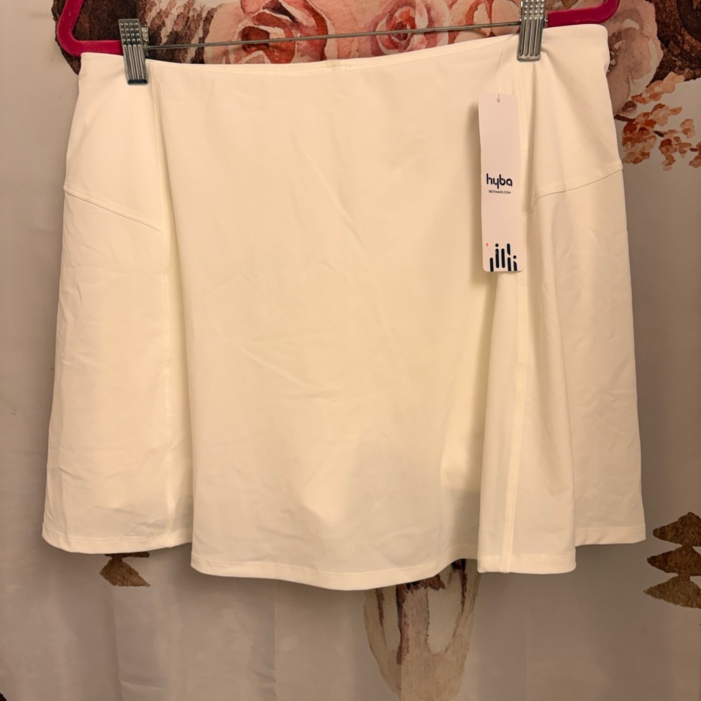 New large Hyba skort